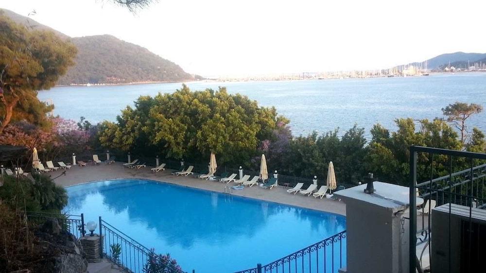Club Bellamare Мармарис Экстерьер фото